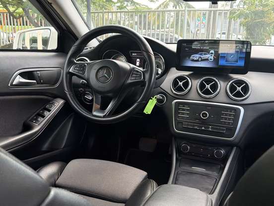 MERCEDES-BENZ-GLA 200-1.6 CGI STYLE 16V TURBO FLEX 4P AUTOMÁTICO MERCEDES-BENZ-GLA 200-2016