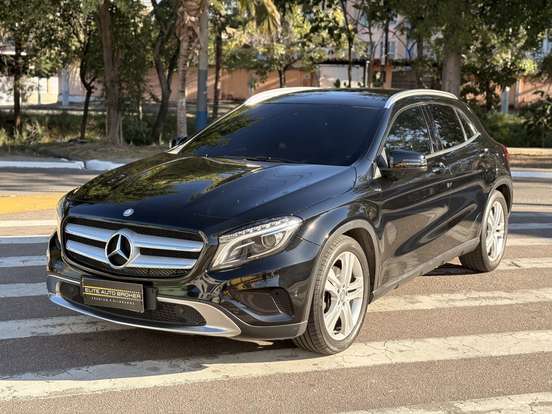 MERCEDES-BENZ-GLA 250-2015