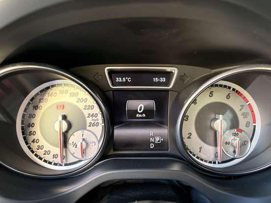 MERCEDES-BENZ-GLA 250-2.0 16V TURBO GASOLINA VISION 4P AUTOMÁTICO MERCEDES-BENZ-GLA 250-2015