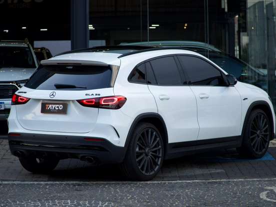 MERCEDES-BENZ-GLA 35 AMG-2.0 CGI GASOLINA 4MATIC SPEEDSHIFT MERCEDES-BENZ-GLA 35 AMG-2022