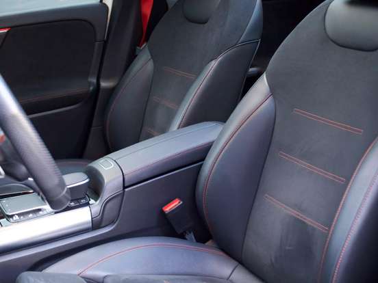 MERCEDES-BENZ-GLA 35 AMG-2.0 CGI GASOLINA 4MATIC SPEEDSHIFT MERCEDES-BENZ-GLA 35 AMG-2022