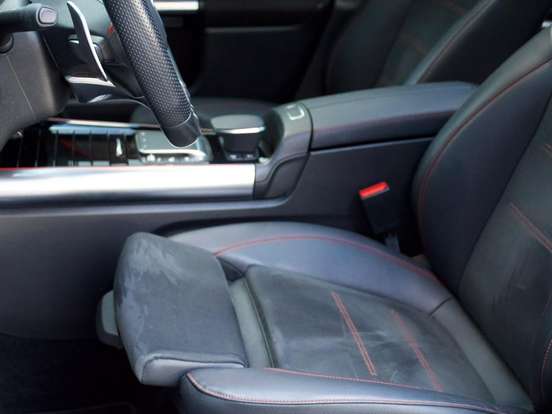 MERCEDES-BENZ-GLA 35 AMG-2.0 CGI GASOLINA 4MATIC SPEEDSHIFT MERCEDES-BENZ-GLA 35 AMG-2022