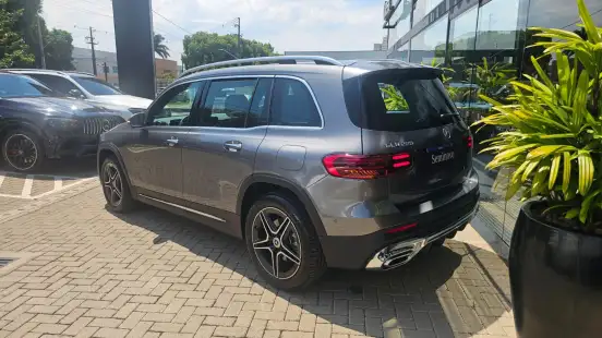 MERCEDES-BENZ-GLB 220-2.0 MHEV AMG LINE 4MATIC 8G-DCT MERCEDES-BENZ-GLB 220-2025