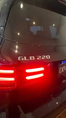 MERCEDES-BENZ-GLB 220-2.0 MHEV PROGRESSIVE 4MATIC 8G-DCT MERCEDES-BENZ-GLB 220-2024