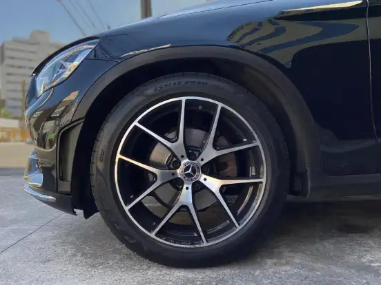 MERCEDES-BENZ-GLC 300-2022