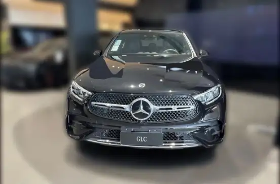 MERCEDES-BENZ-GLC 300-2026