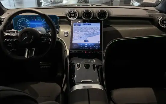 MERCEDES-BENZ-GLC 300-2026