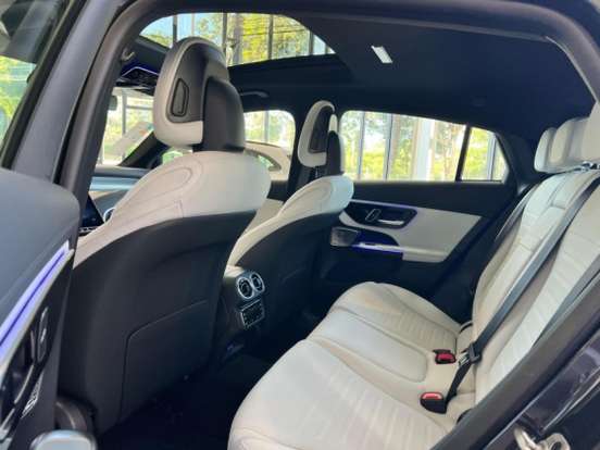 MERCEDES-BENZ-GLC 300-2026