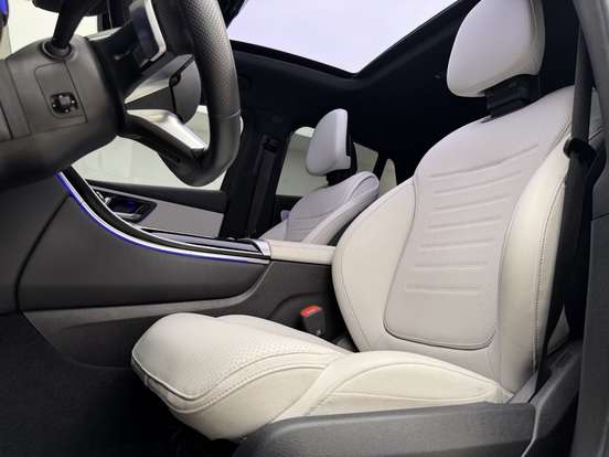 MERCEDES-BENZ-GLC 300-2025