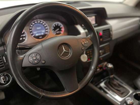 MERCEDES-BENZ-GLK 300-2012