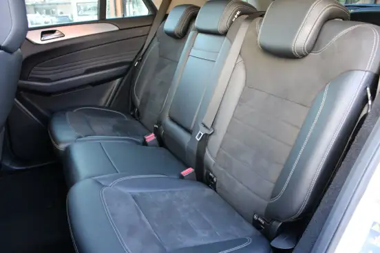 MERCEDES-BENZ-ML 350-3.0 BLUETEC V6 DIESEL 4P AUTOMÁTICO MERCEDES-BENZ-ML 350-2015