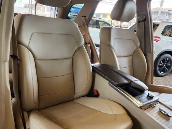 MERCEDES-BENZ-ML 350-3.0 BLUETEC V6 DIESEL 4P AUTOMÁTICO MERCEDES-BENZ-ML 350-2015