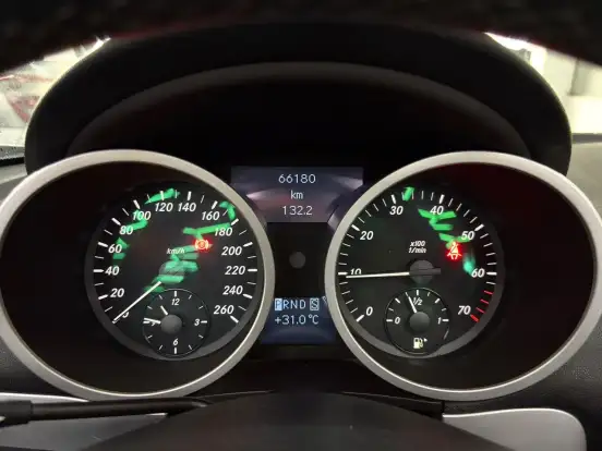 MERCEDES-BENZ-SLK 200-2005