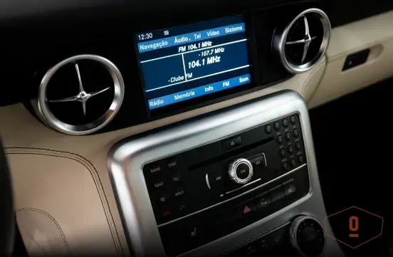 MERCEDES-BENZ-SLS AMG-6.2 V8 GASOLINA SPEEDSHIFT MERCEDES-BENZ-SLS AMG-2010