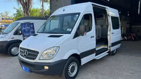 MERCEDES-BENZ-SPRINTER-2.2 415 CDI VAN 16 LUGARES TETO BAIXO 16V BI-TURBO DIESEL MANUAL MERCEDES-BENZ-SPRINTER-2014