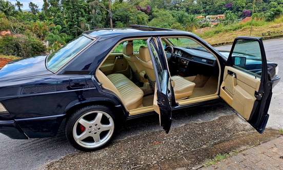 MERCEDES-BENZ-190 E-1992