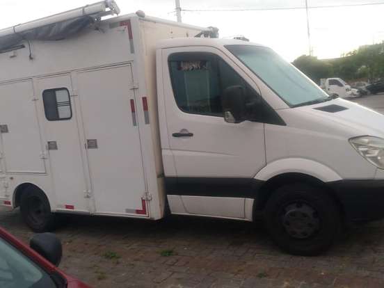 MERCEDES-BENZ-SPRINTER-2.2 CHASSI 515 LONGO DIESEL 3P MANUAL MERCEDES-BENZ-SPRINTER-2014