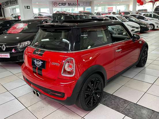 MINI-COOPER-2010