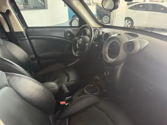 MINI-COUNTRYMAN-1.6 S ALL4 4X4 16V 184CV TURBO GASOLINA 4P AUTOMÁTICO MINI-COUNTRYMAN-2011