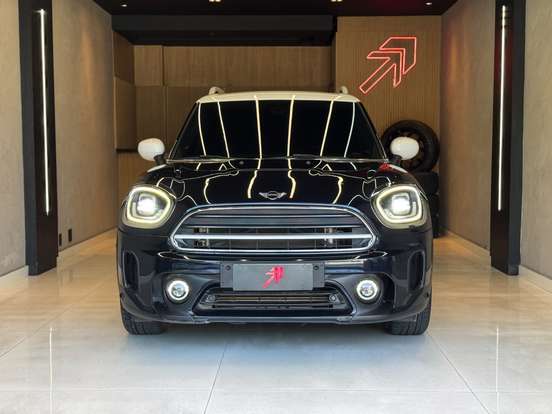 MINI-COUNTRYMAN-2021