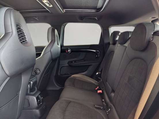 MINI-COUNTRYMAN-2019
