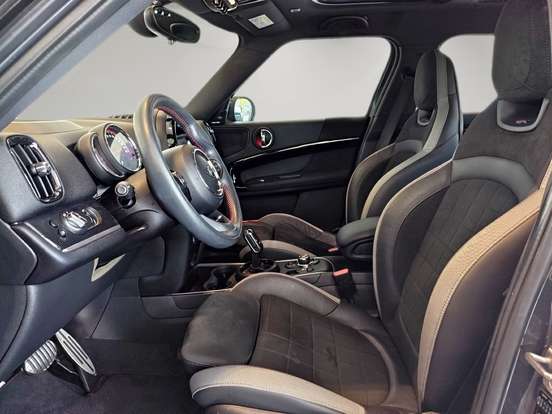 MINI-COUNTRYMAN-2019