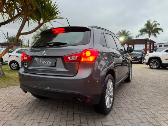 MITSUBISHI-ASX-2016
