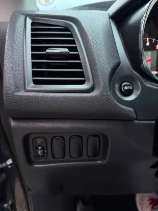 MITSUBISHI-ASX-2016
