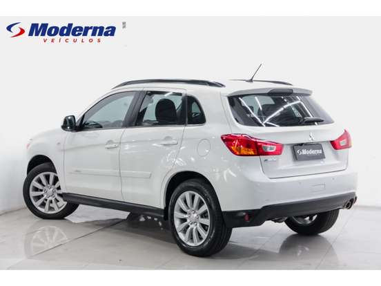 MITSUBISHI-ASX-2015