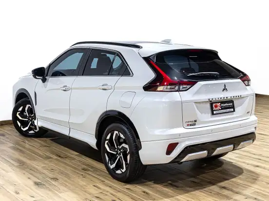 MITSUBISHI-ECLIPSE CROSS-1.5 MIVEC TURBO GASOLINA HPE-S CVT MITSUBISHI-ECLIPSE CROSS-2025