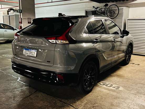MITSUBISHI-ECLIPSE CROSS-1.5 MIVEC TURBO GASOLINA HPE BLACK CVT MITSUBISHI-ECLIPSE CROSS-2025