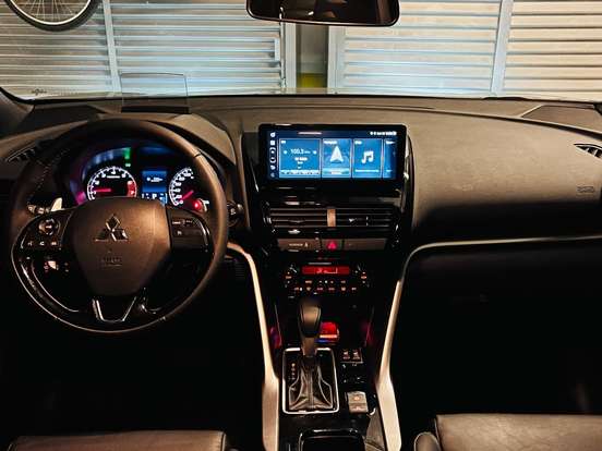 MITSUBISHI-ECLIPSE CROSS-1.5 MIVEC TURBO GASOLINA HPE BLACK CVT MITSUBISHI-ECLIPSE CROSS-2025