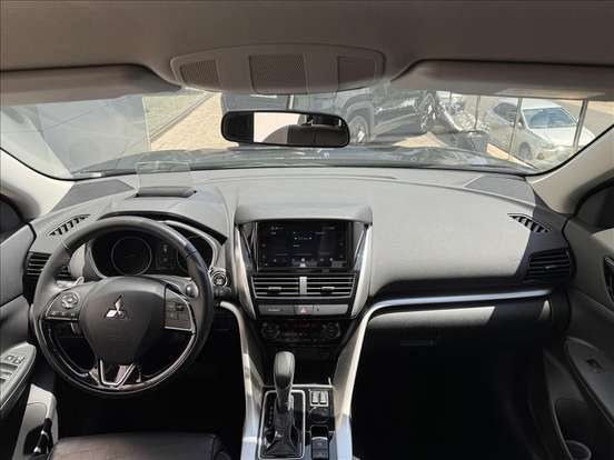 MITSUBISHI-ECLIPSE CROSS-2023