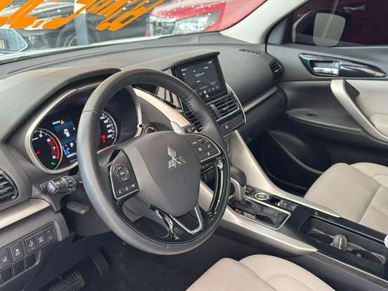 MITSUBISHI-ECLIPSE CROSS-2024