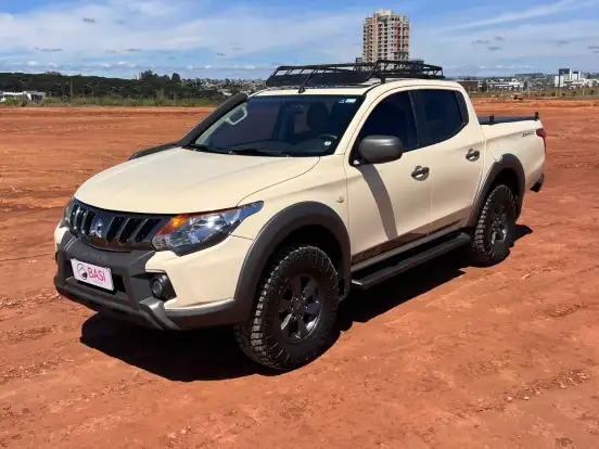 MITSUBISHI-L200 TRITON-2022
