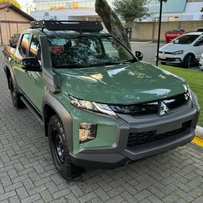 MITSUBISHI-L200 TRITON-2024