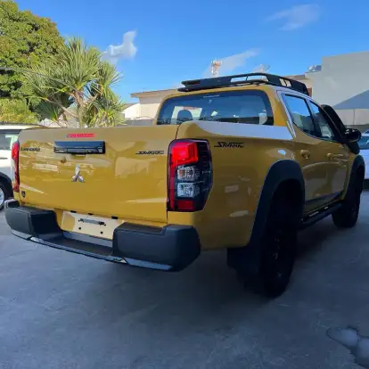 MITSUBISHI-L200 TRITON-2024