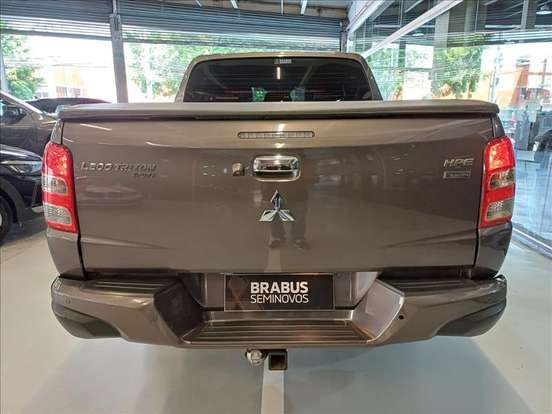 MITSUBISHI-L200 TRITON-2.4 16V TURBO DIESEL SPORT HPE TOP CD 4P 4X4 AUTOMÁTICO MITSUBISHI-L200 TRITON-2017