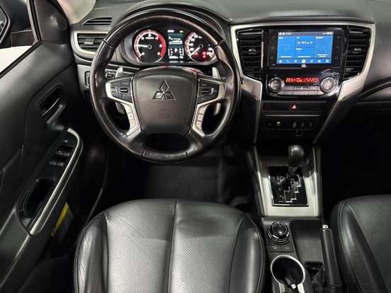 MITSUBISHI-L200 TRITON-2021