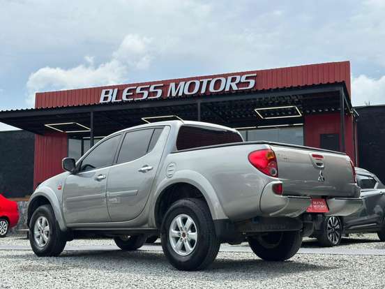 MITSUBISHI-L200 TRITON-2013