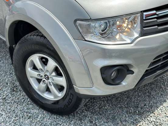 MITSUBISHI-L200 TRITON-2013