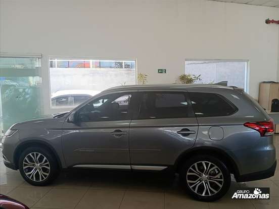 MITSUBISHI-OUTLANDER-2.0 16V GASOLINA 4P AUTOMÁTICO MITSUBISHI-OUTLANDER-2018