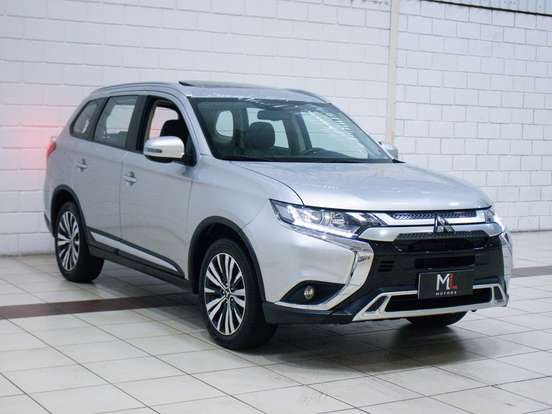 MITSUBISHI-OUTLANDER-2.0 MIVEC GASOLINA HPE AUTOMÁTICO MITSUBISHI-OUTLANDER-2018