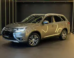 MITSUBISHI OUTLANDER 2.2 4X4 16V DIESEL 4P AUTOMÁTICO MITSUBISHI OUTLANDER 2.2 4X4 16V DIESEL 4P AUTOMÁTICO