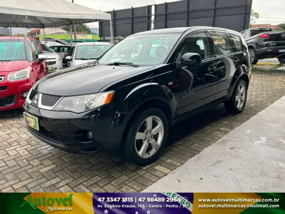 MITSUBISHI OUTLANDER 3.0 4X4 V6 24V GASOLINA 4P AUTOMÁTICO