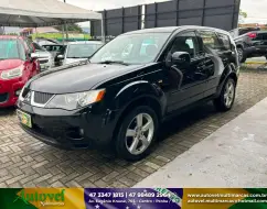 MITSUBISHI OUTLANDER 3.0 4X4 V6 24V GASOLINA 4P AUTOMÁTICO MITSUBISHI OUTLANDER 3.0 4X4 V6 24V GASOLINA 4P AUTOMÁTICO