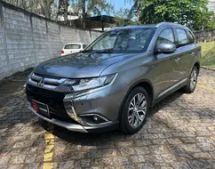 MITSUBISHI OUTLANDER 3.0 GT 4X4 V6 24V GASOLINA 4P AUTOMÁTICO MITSUBISHI OUTLANDER 3.0 GT 4X4 V6 24V GASOLINA 4P AUTOMÁTICO