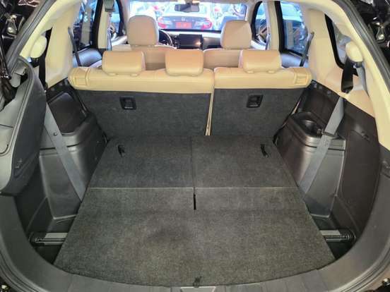 MITSUBISHI-OUTLANDER-2015