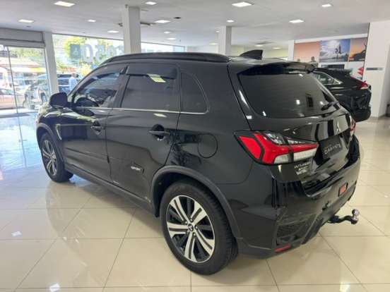 MITSUBISHI-OUTLANDER SPORT-2.0 MIVEC FLEX HPE AUTOMÁTICO MITSUBISHI-OUTLANDER SPORT-2021
