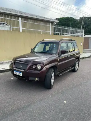 MITSUBISHI-PAJERO-2009